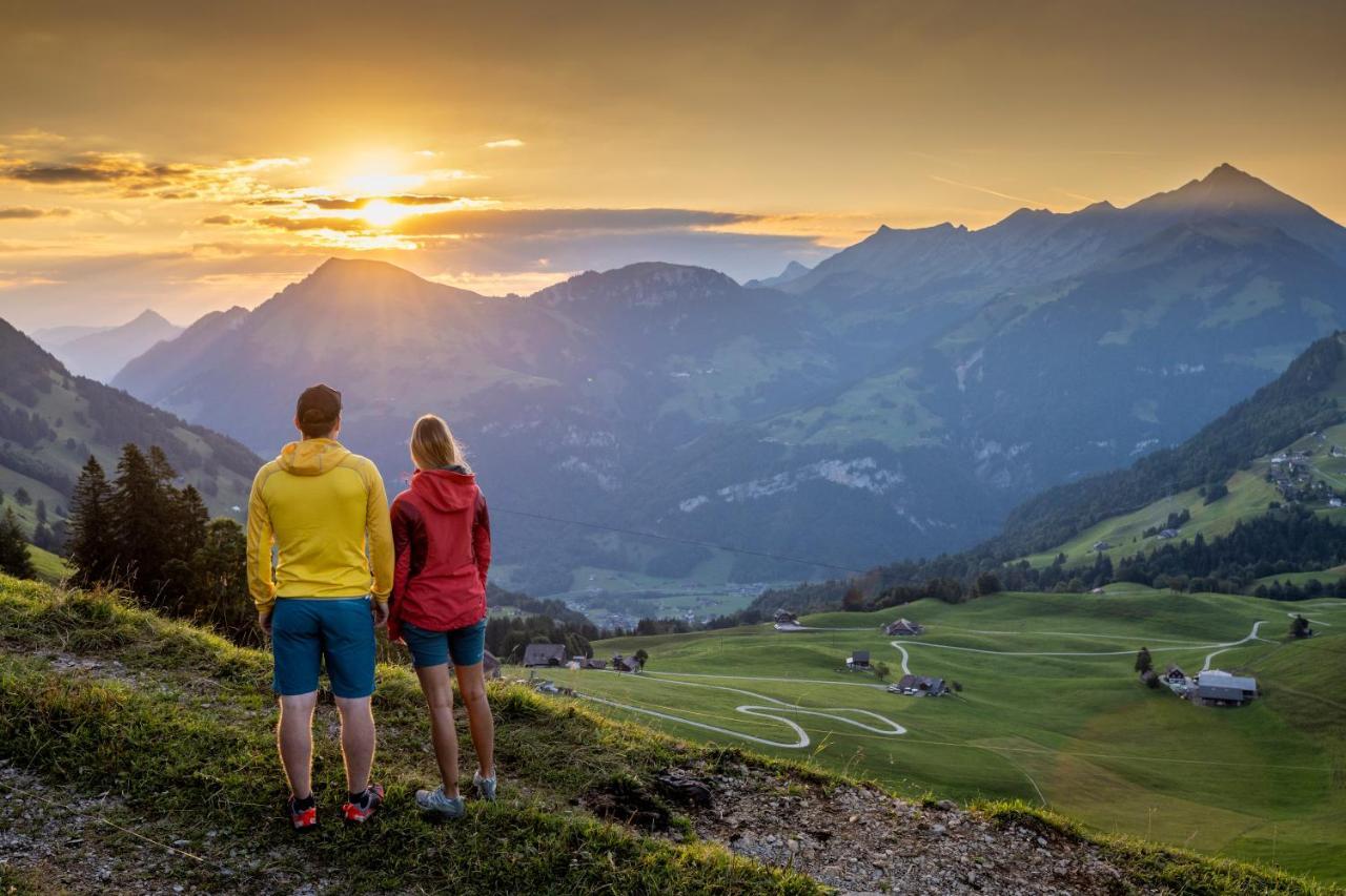 The Swiss Paradise 2 Apartment With Garden, Whirlpool, And Mountain Panorama Wirzweli エクステリア 写真